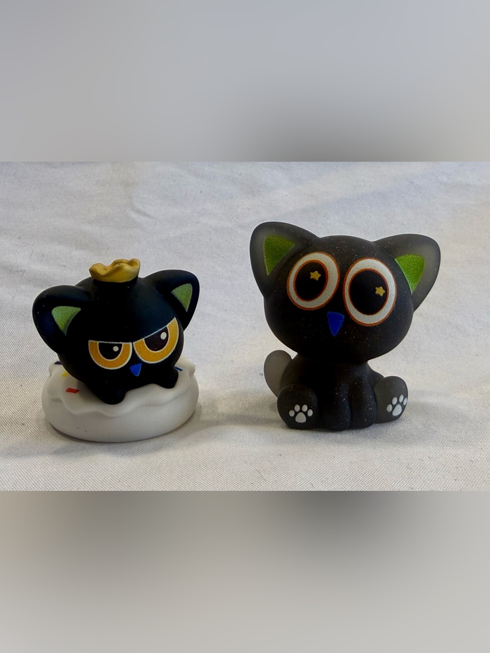 Funism Luo Xiaohei Cat Q Face Series 1Mini Cats